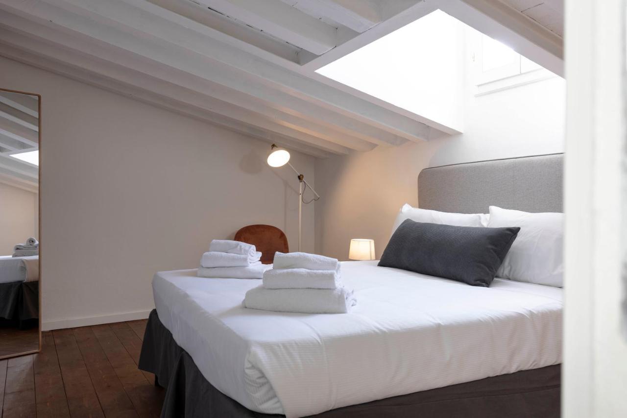 Charme In Santa Maria Novella Apartment ฟลอเรนซ์ ภายนอก รูปภาพ