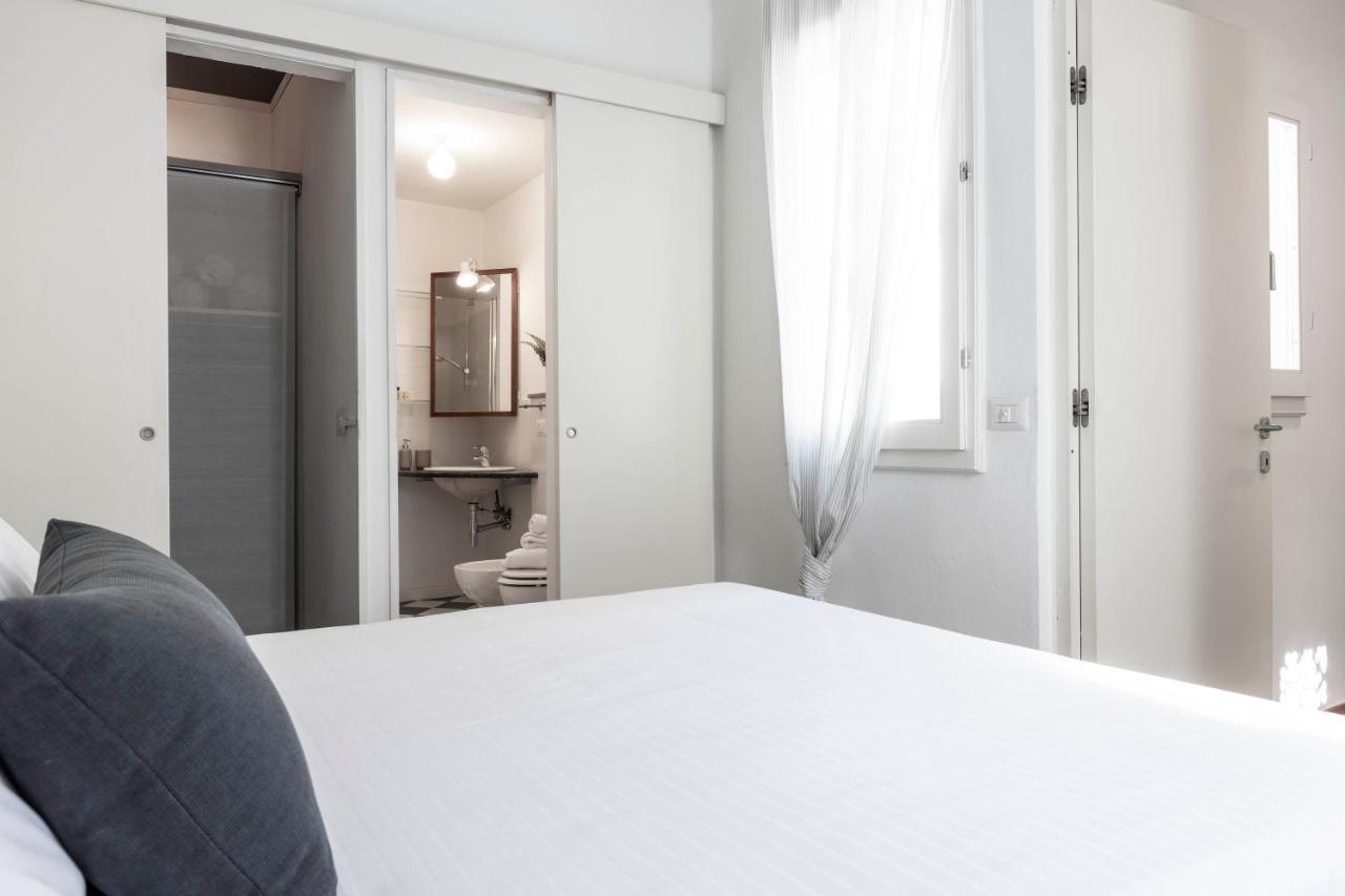 Charme In Santa Maria Novella Apartment ฟลอเรนซ์ ภายนอก รูปภาพ