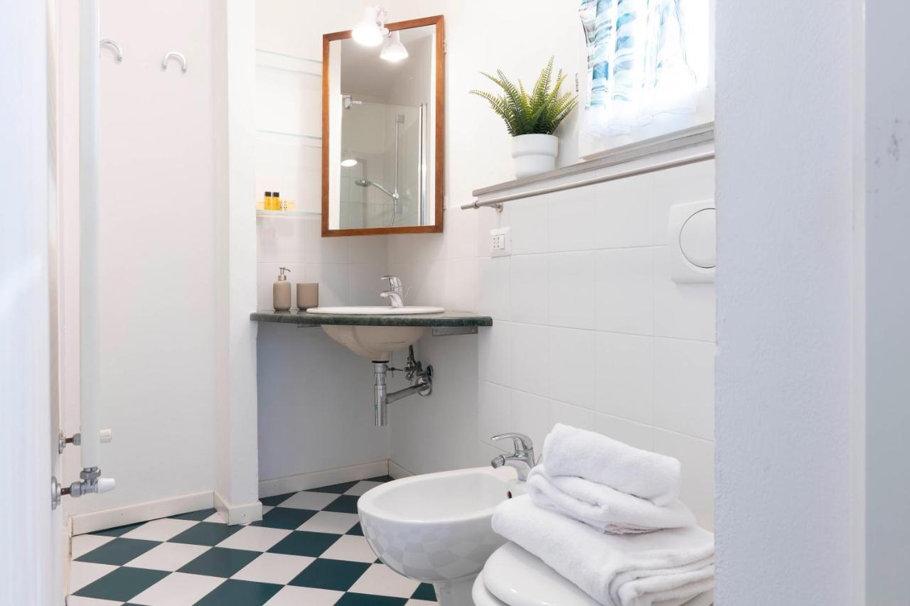 Charme In Santa Maria Novella Apartment ฟลอเรนซ์ ภายนอก รูปภาพ