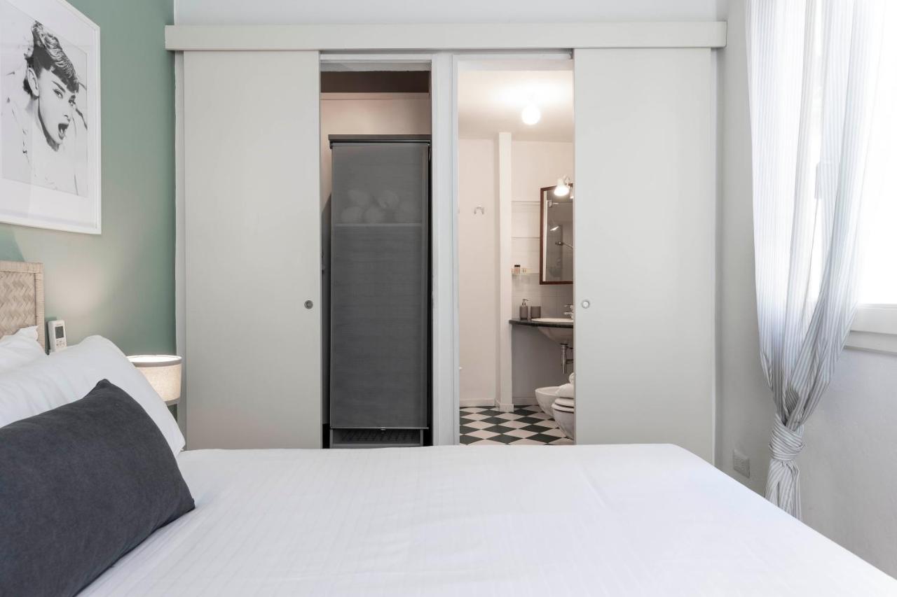 Charme In Santa Maria Novella Apartment ฟลอเรนซ์ ภายนอก รูปภาพ